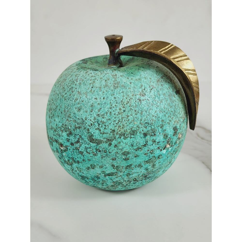 Paperweight Bronze Apple w/ Green Oxidized Patina Height 4" Circa 1970s Vtg